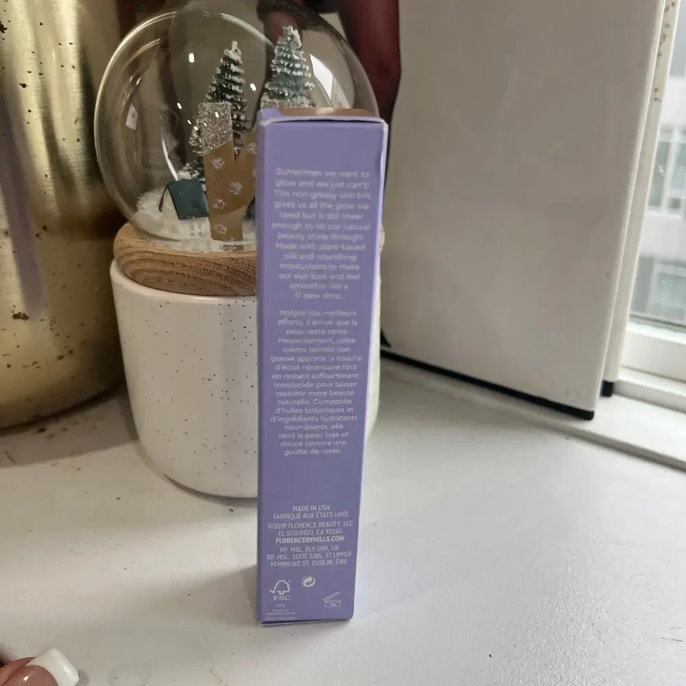 NEW Florence by Mills Like a Light Skin Tint in LM 070